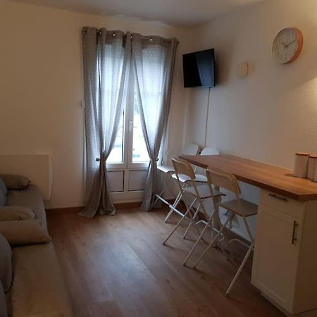 דירות ביוסי-סיינט-ג'ורג' Pretty Little Flat Near From Disneyland Paris מראה חיצוני תמונה